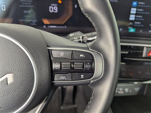 Used 2025 Kia K5 GT-Line w/ GT-Line Premium Package image 23