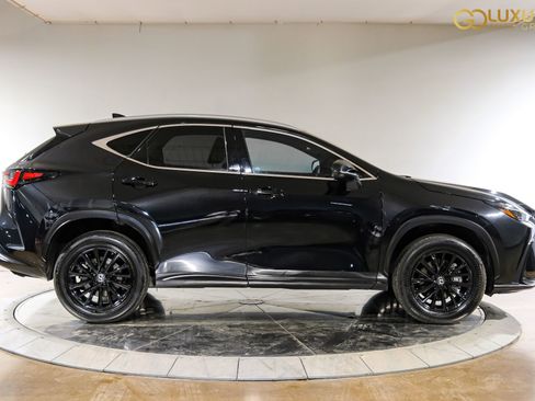 Used 2023 Lexus NX 250 FWD w/ Towing Package (2000 Lbs) image 9