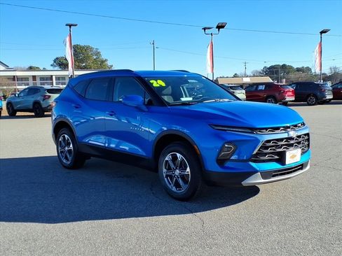 Used 2024 Chevrolet Blazer LT w/ Convenience Package image 7