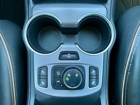 Used 2024 GMC Terrain AT4 w/ Tech Package image 35