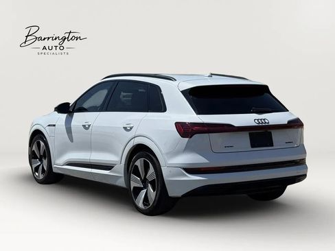 Used 2022 Audi e-tron Premium Plus w/ Premium Plus Package AWD/4WD image 7