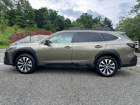 Used 2024 Subaru Outback Limited w/ Popular Package #2 AWD/4WD image 4