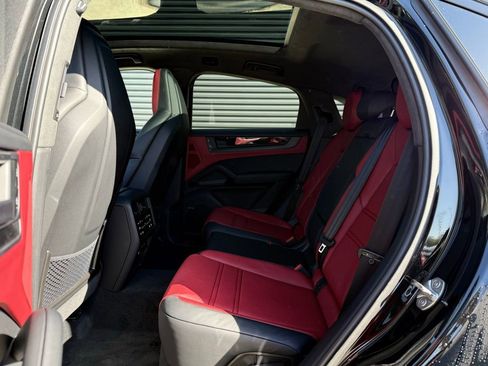 New 2026 Porsche Cayenne GTS image 23
