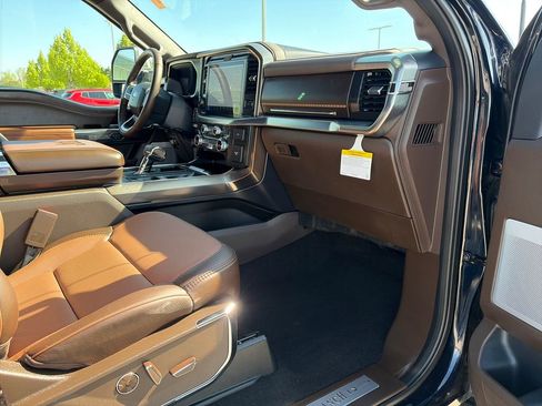 Used 2025 Ford F150 King Ranch AWD/4WD image 12