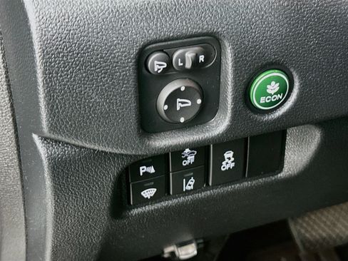 Used 2023 Honda Passport TrailSport image 17