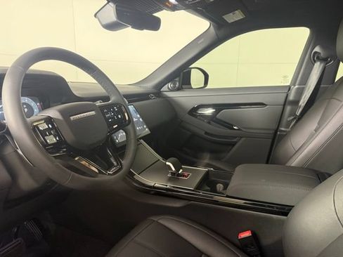 Used 2026 Land Rover Range Rover Evoque S AWD/4WD image 15