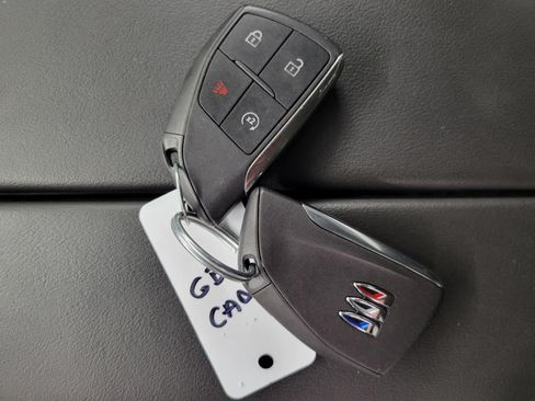 Used 2025 Buick Envision Sport Touring AWD/4WD image 26