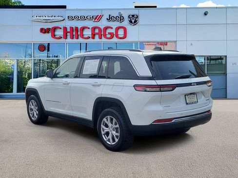 Certified 2022 Jeep Grand Cherokee Limited w/ Trailer Tow Prep Group (B) AWD/4WD image 3