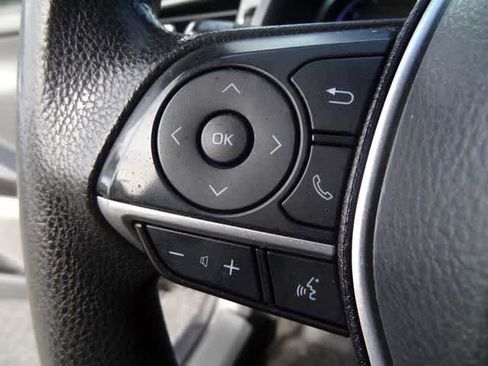 Used 2023 Toyota Camry LE FWD image 16