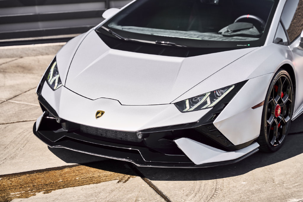 Used 2023 Lamborghini Huracan Tecnica RWD image 5
