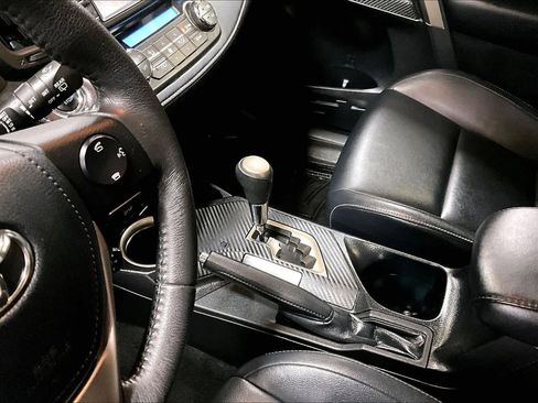 Used 2013 Toyota RAV4 Limited image 15