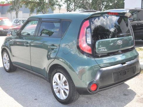 Used 2014 Kia Soul + w/ UVO w/Eservices Package FWD image 5
