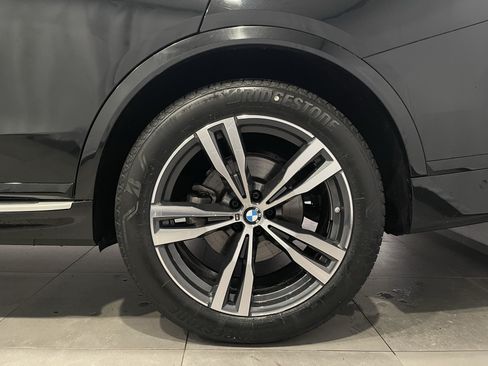 Used 2025 BMW X7 xDrive40i w/ Executive Package AWD/4WD image 8