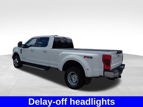 Used 2022 Ford F350 Lariat w/ Lariat Ultimate Package AWD/4WD image 20