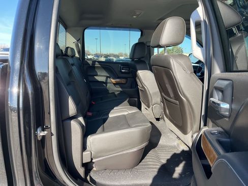 Used 2014 GMC Sierra 1500 SLT w/ SLT Crew Cab Value Package image 3