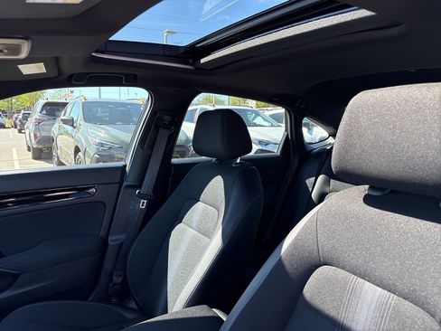 Used 2025 Honda Civic Sport image 5