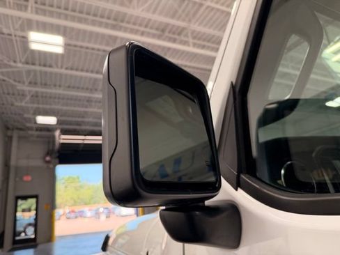 Used 2024 Jeep Wrangler Unlimited Sahara AWD/4WD image 12