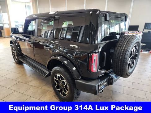 New 2026 Ford Bronco Outer Banks AWD/4WD image 3