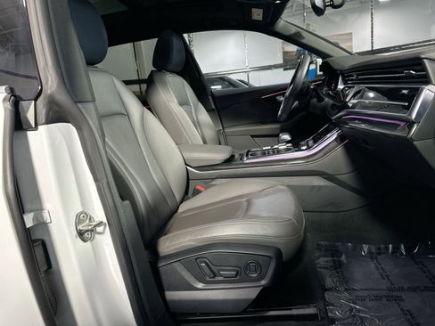 Used 2019 Audi Q8 Premium Plus image 37