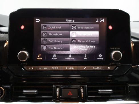 Used 2022 Nissan Pathfinder S AWD/4WD image 28