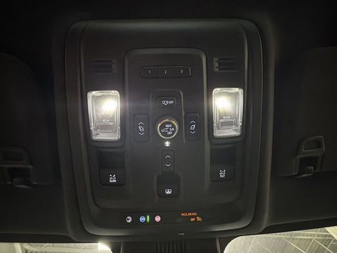 Certified 2023 GMC Yukon Denali AWD/4WD image 22