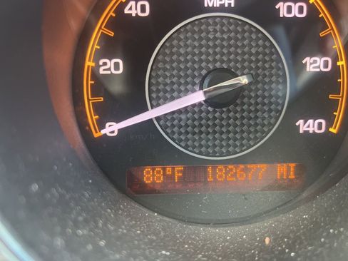 Used 2009 Saturn Aura XR FWD image 13