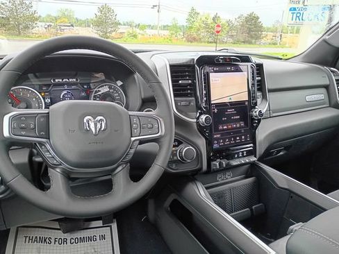 New 2026 RAM 1500 Big Horn AWD/4WD image 10