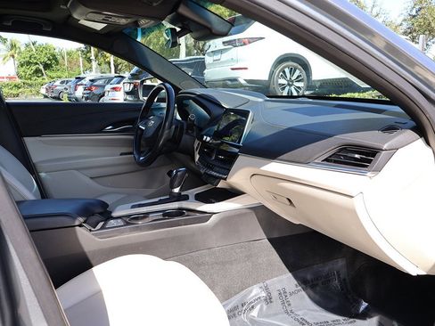 Used 2021 Cadillac CT4 Luxury w/ Sun And Sound Package image 28