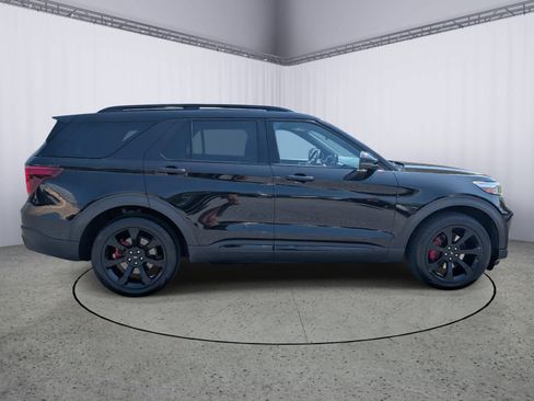 Used 2020 Ford Explorer ST w/ ST Street Pack AWD/4WD image 2