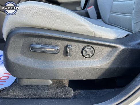 Used 2019 Honda CR-V EX image 10