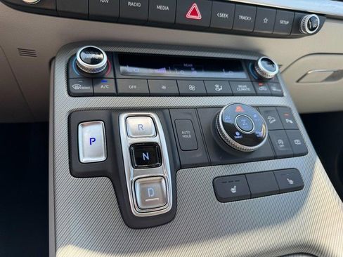 Used 2023 Hyundai Palisade SEL image 17