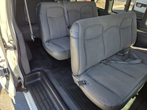 Used 2013 Chevrolet Express 2500 LS w/ Power Package image 10