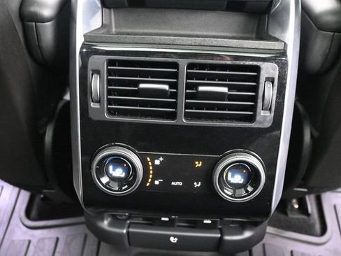 Used 2019 Land Rover Range Rover Sport Supercharged AWD/4WD image 15
