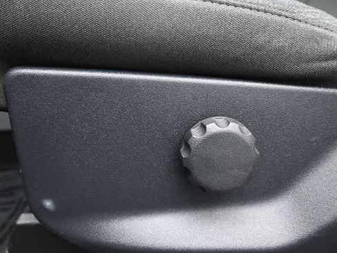 Used 2022 Ford F150 XLT image 10