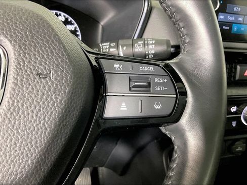 Used 2023 Honda CR-V EX-L image 26