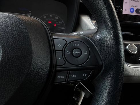 Used 2024 Toyota Corolla LE FWD image 34