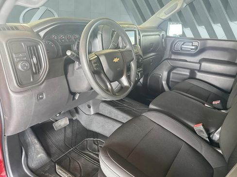 Used 2021 Chevrolet Silverado 1500 Custom image 11