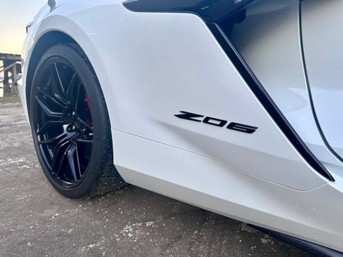 New 2025 Chevrolet Corvette Z06 w/ Z07 Performance Package RWD image 12