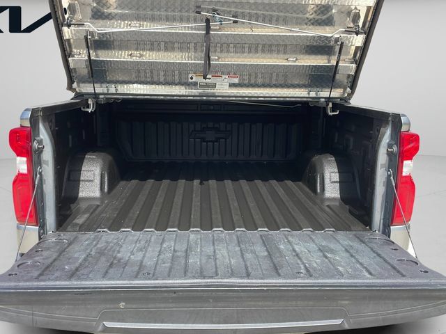 Used 2021 Chevrolet Silverado 1500 LT Trail Boss w/ Convenience Package II AWD/4WD image 13