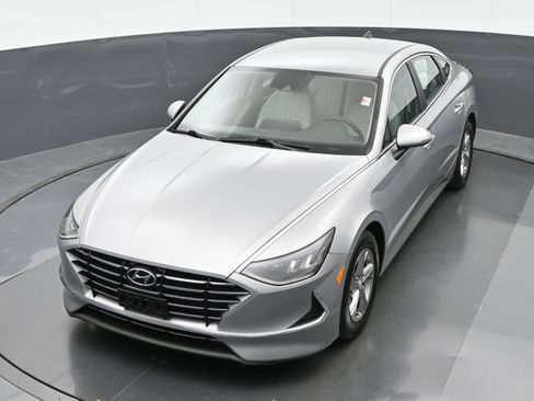 Certified 2023 Hyundai Sonata SE w/ Cargo Package FWD image 35