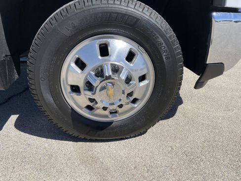 Used 2025 Chevrolet Silverado 3500 LTZ w/ LTZ Texas Edition image 34