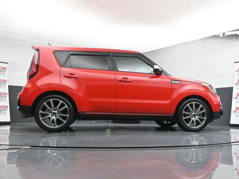 Used 2018 Kia Soul ! w/ Tech Package image 40