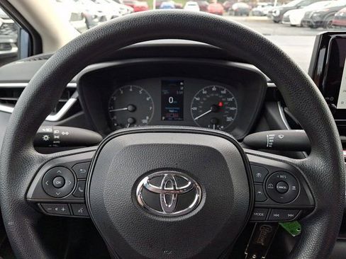 Used 2024 Toyota Corolla LE image 23