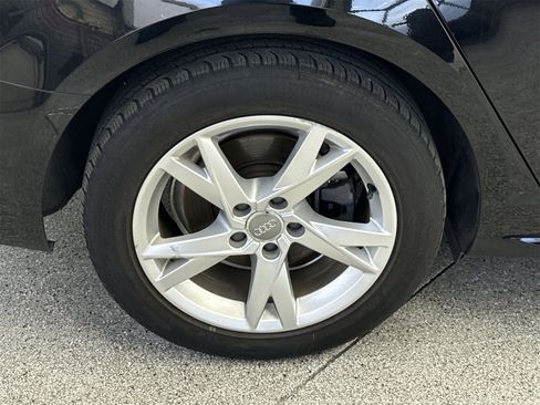 Used 2018 Audi A4 2.0T Ultra Premium image 41