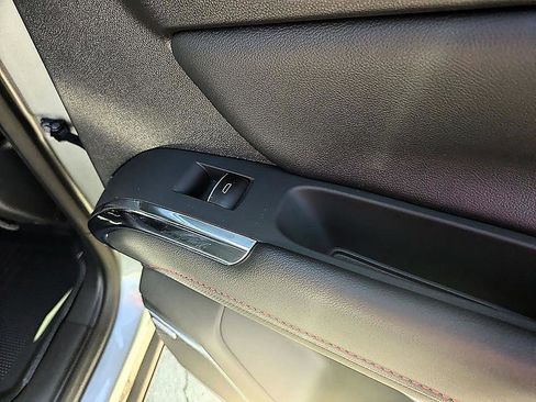 New 2026 Chevrolet Traverse RS FWD image 36