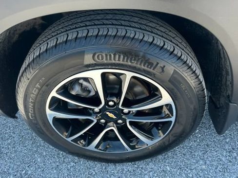 Certified 2024 Chevrolet TrailBlazer LT w/ LT Cold Weather Package AWD/4WD image 9