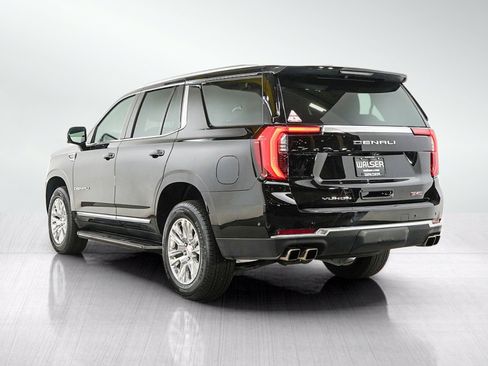 Used 2025 GMC Yukon Denali AWD/4WD image 4