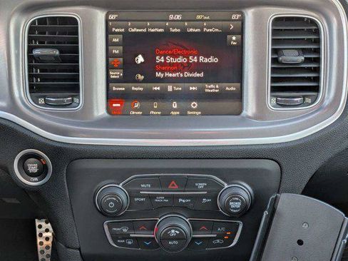 Certified 2022 Dodge Charger GT RWD image 16