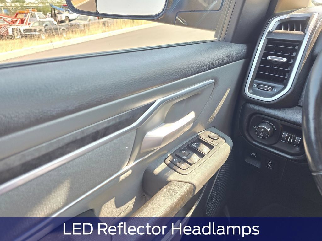Used 2019 RAM 1500 Big Horn AWD/4WD image 32
