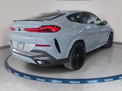New 2026 BMW X6 xDrive40i w/ Climate Comfort Package image 4